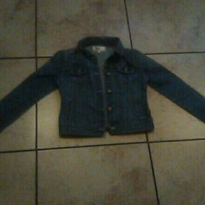 I am selling a jean jacket for kids